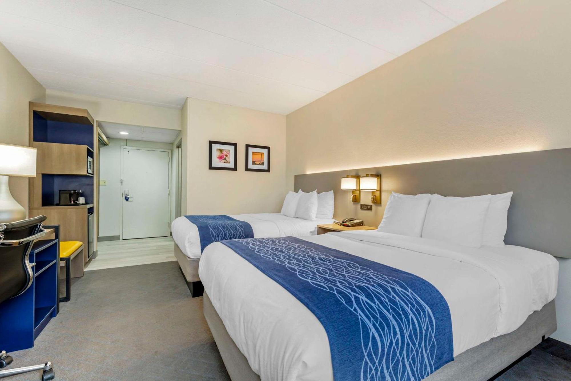 Comfort Inn Herndon-Reston Exterior foto