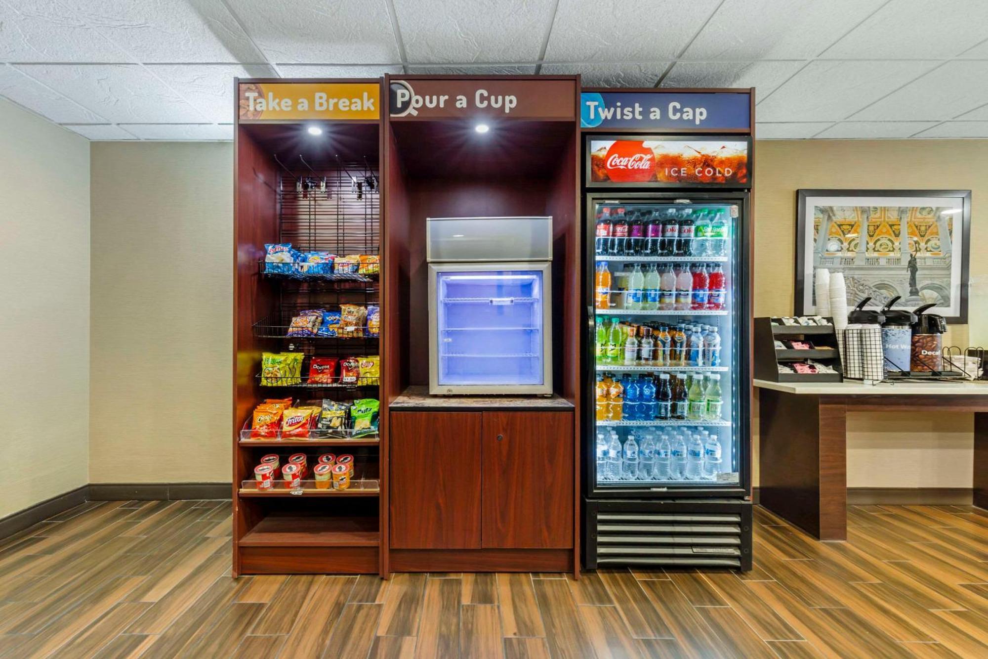 Comfort Inn Herndon-Reston Exterior foto